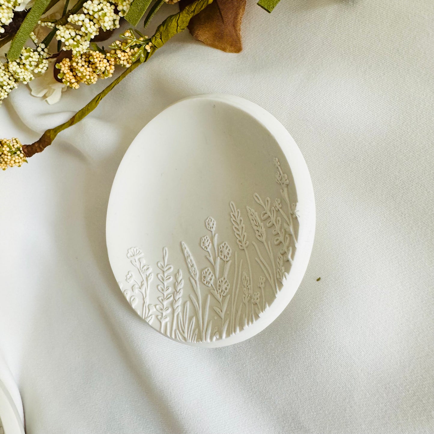 Mini 3D flower garden ring dish, minimalist small 2.5 inches bowl