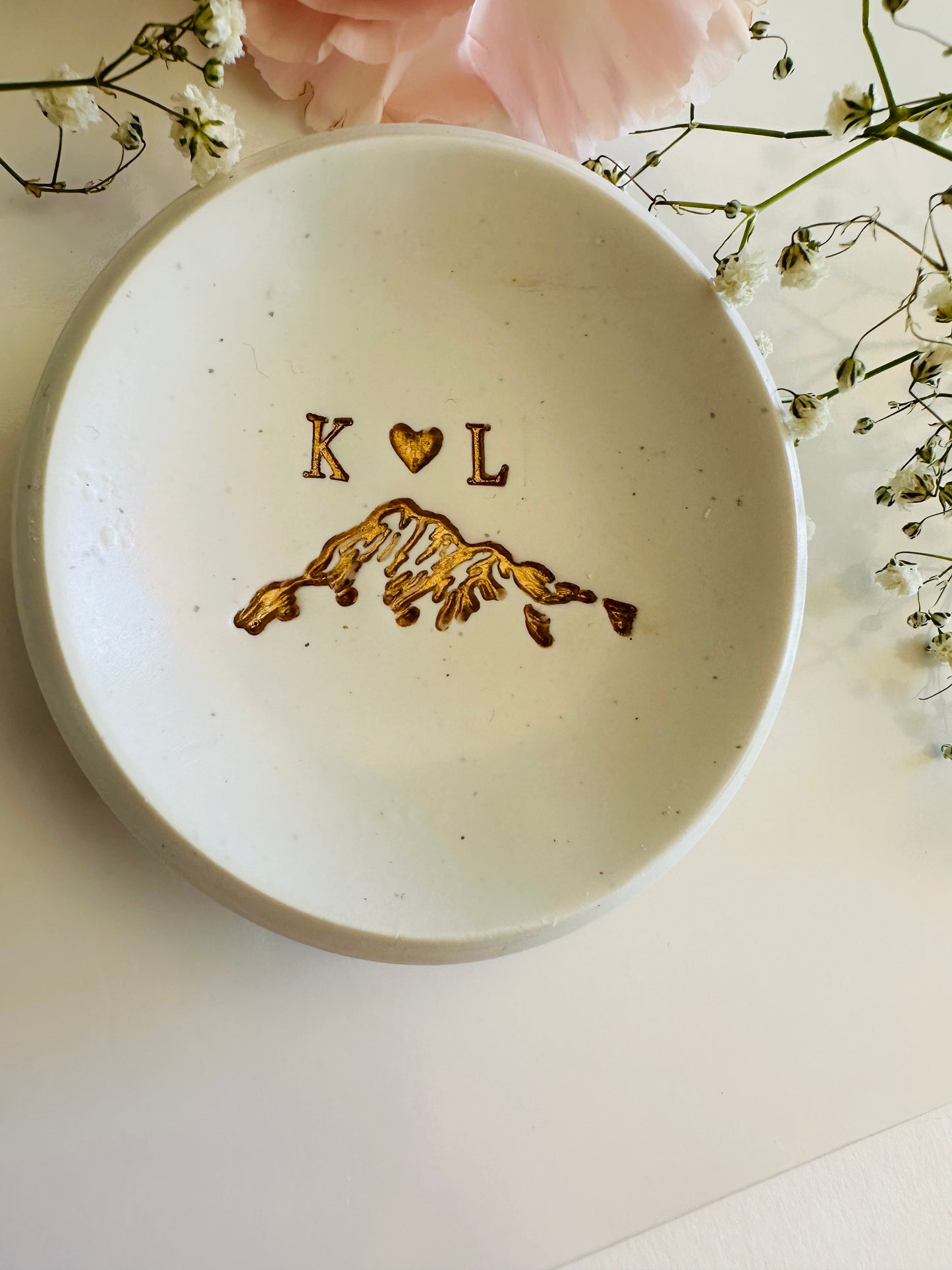 Gold mountain personalized custom ring dish