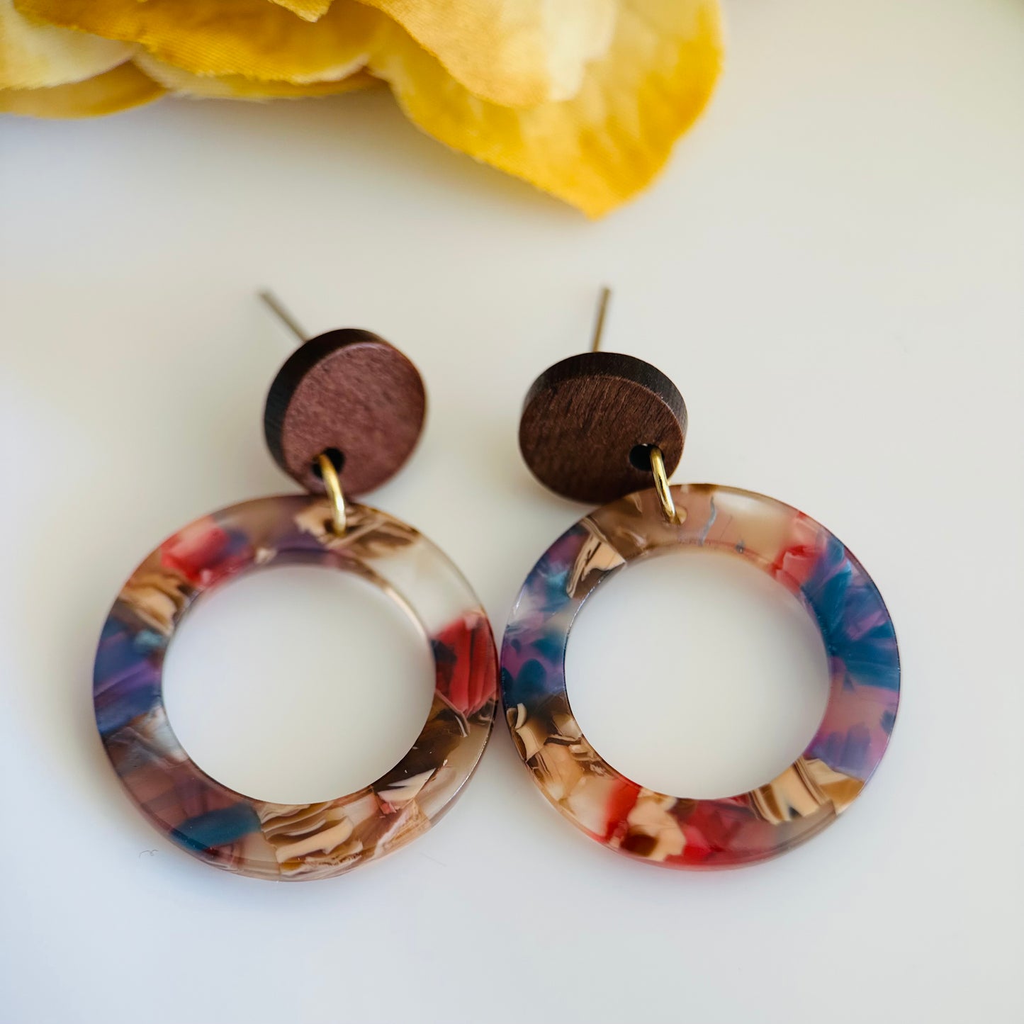 Round colorful Resin and wood earrings