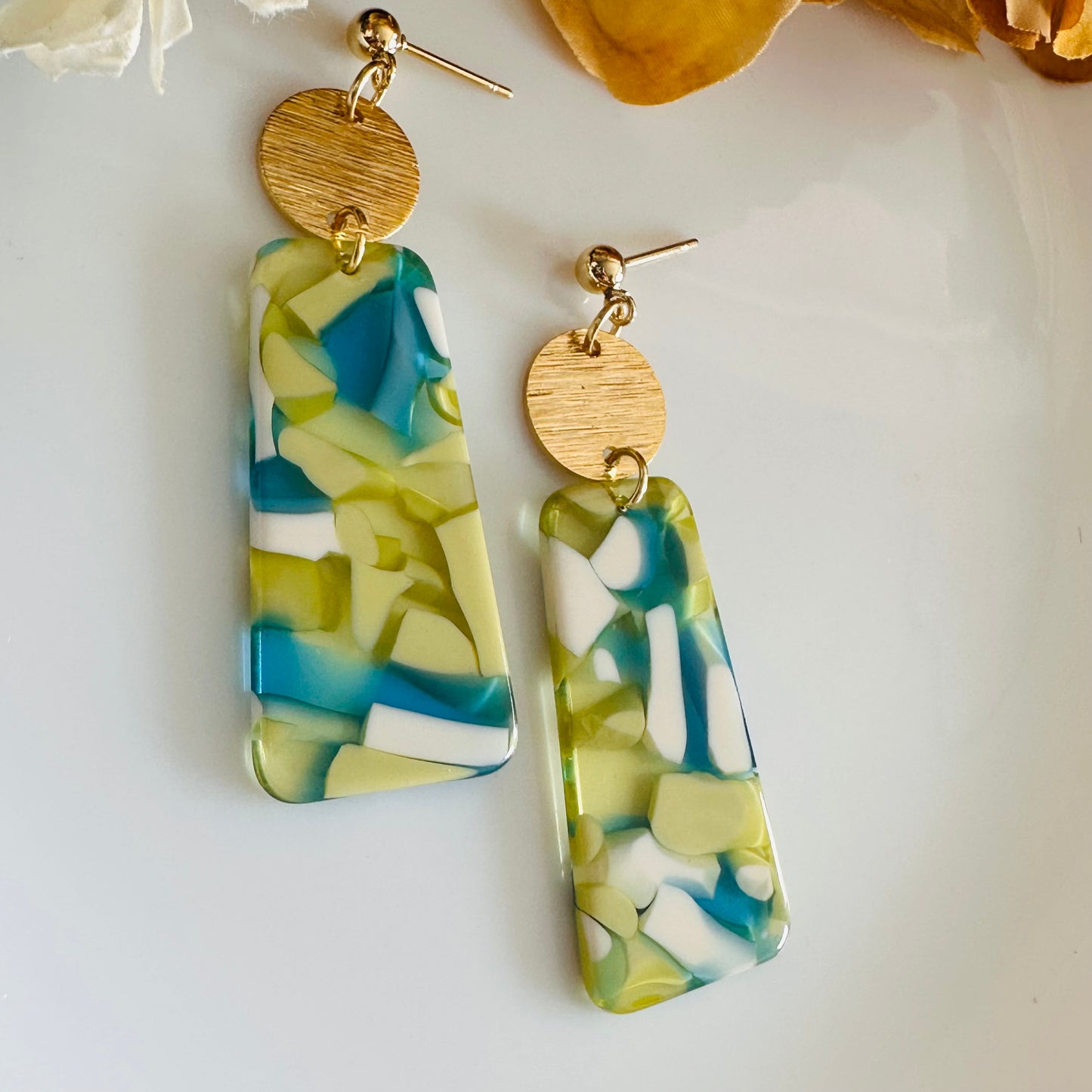 Colorful Resin Green earrings