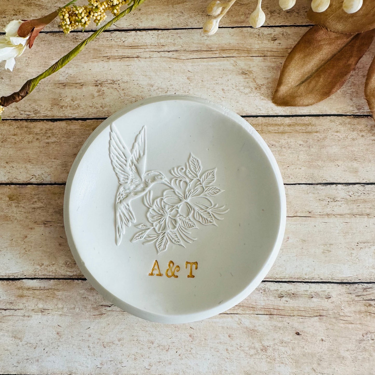 Embossed bird flower Personalized ring Dish