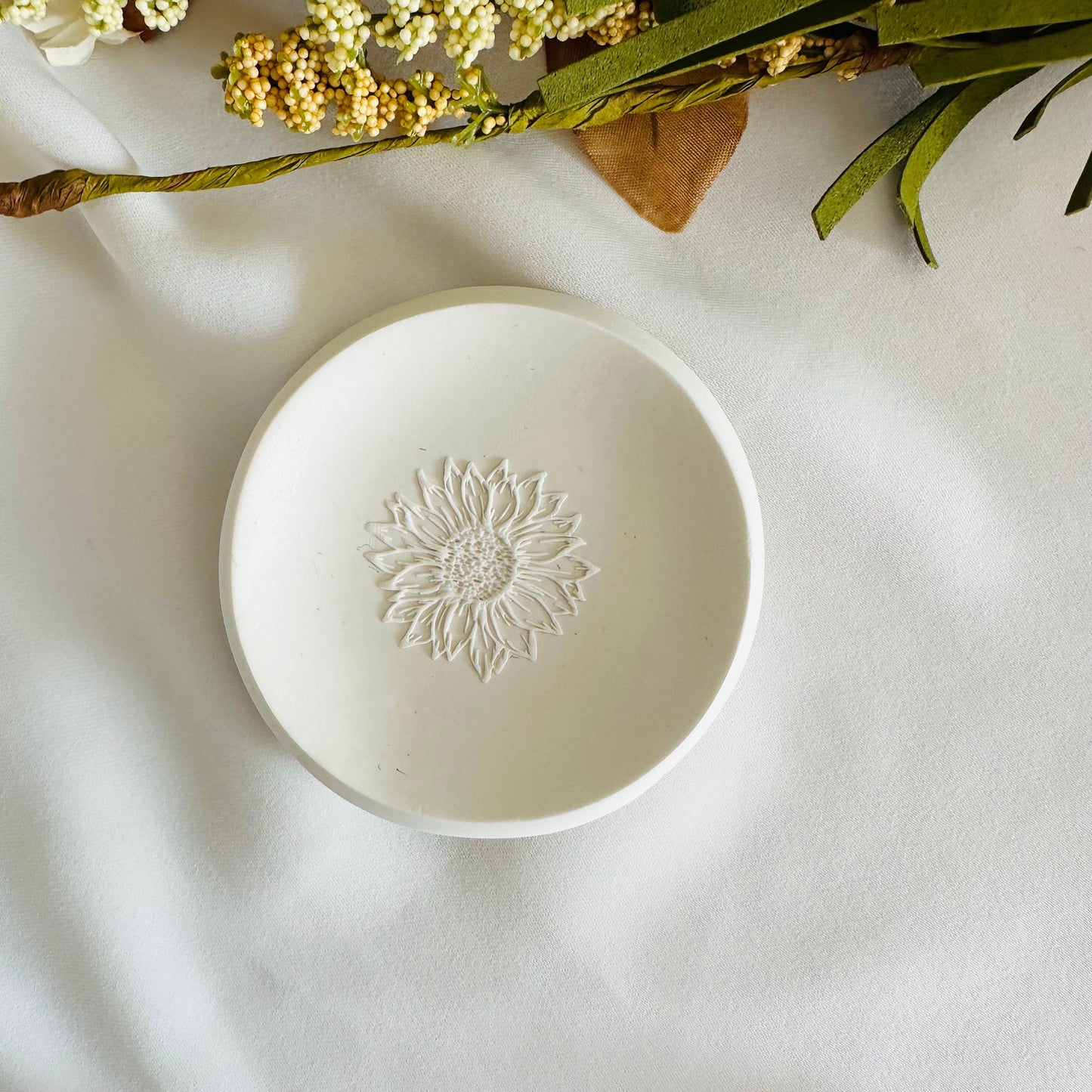 Mini sunflower ring dish, minimalist small 2.5 inches bowl