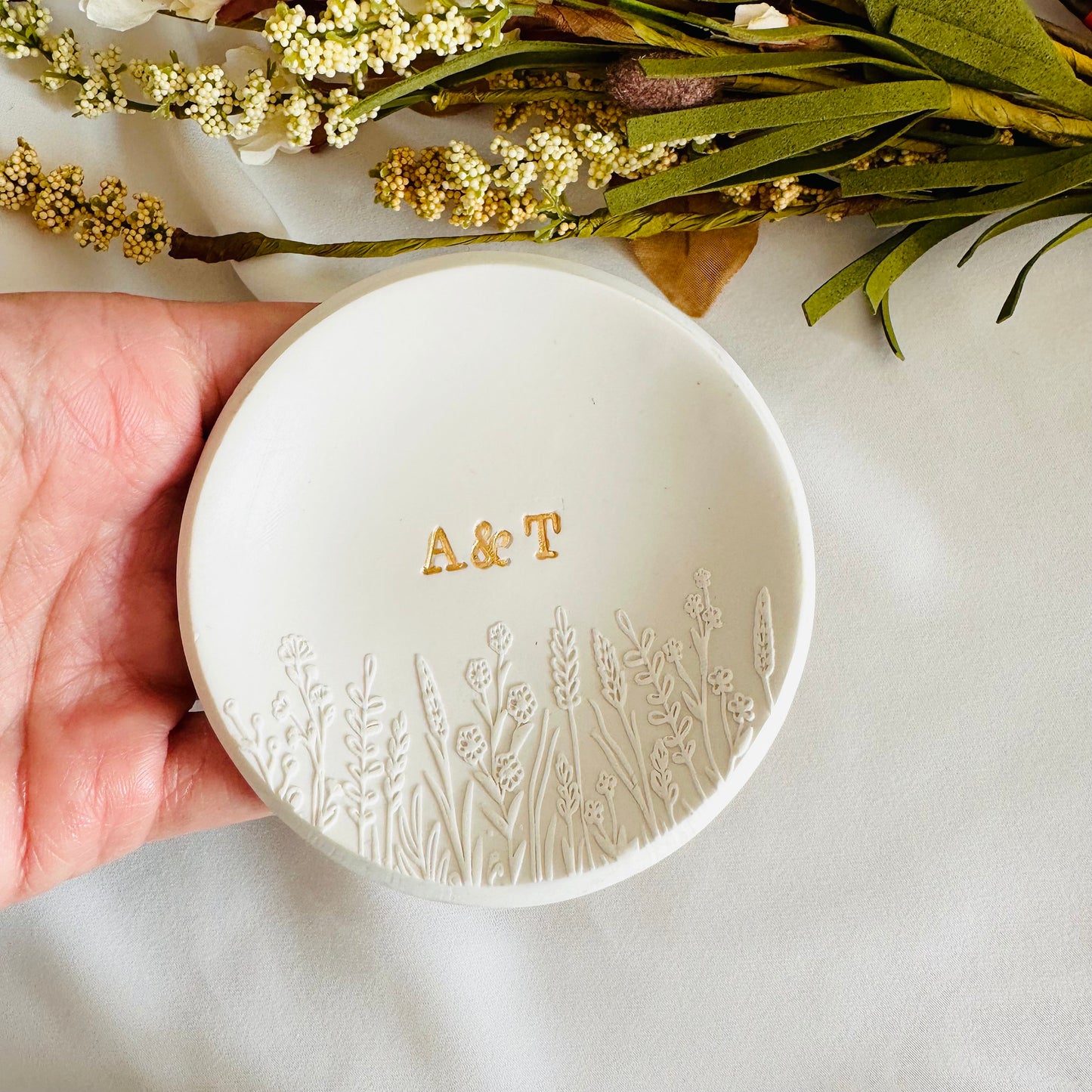 Embossed flower garden Personalized ring Dish